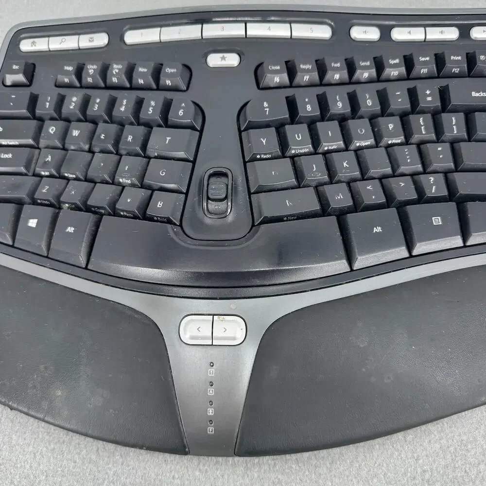 Microsoft Natural Ergonomic Keyboard 4000 v1.0 Model KU-0462 USB Tested